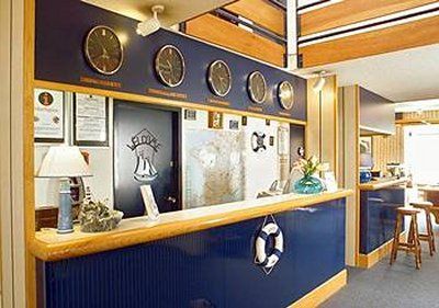 Hotel Contact Marseille Aubagne 2*