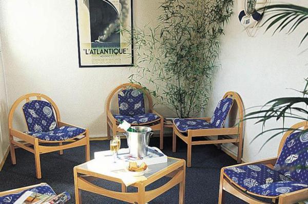 Contact Marseille Aubagne Hotel
