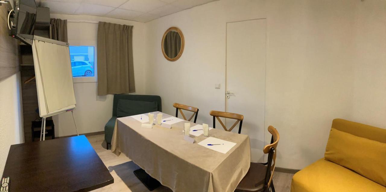 Hotel Contact Marseille Aubagne