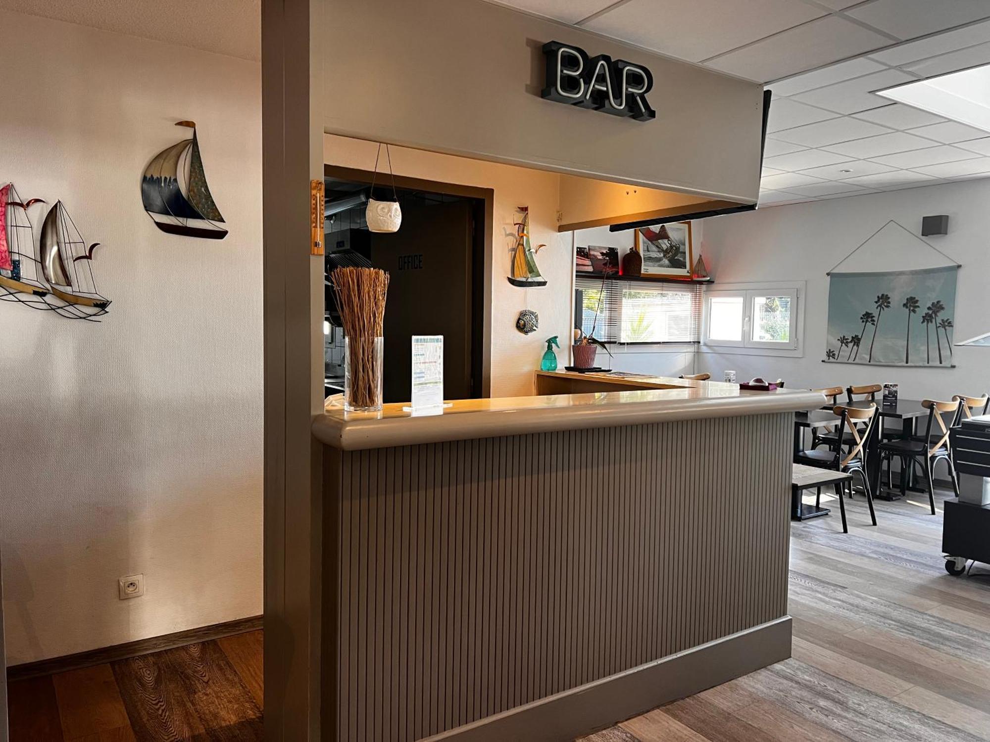 Hotel Contact Marseille Aubagne 2*