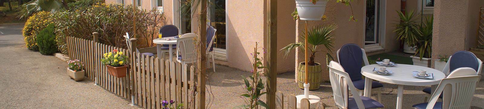 Contact Marseille Aubagne Hotel 2*
